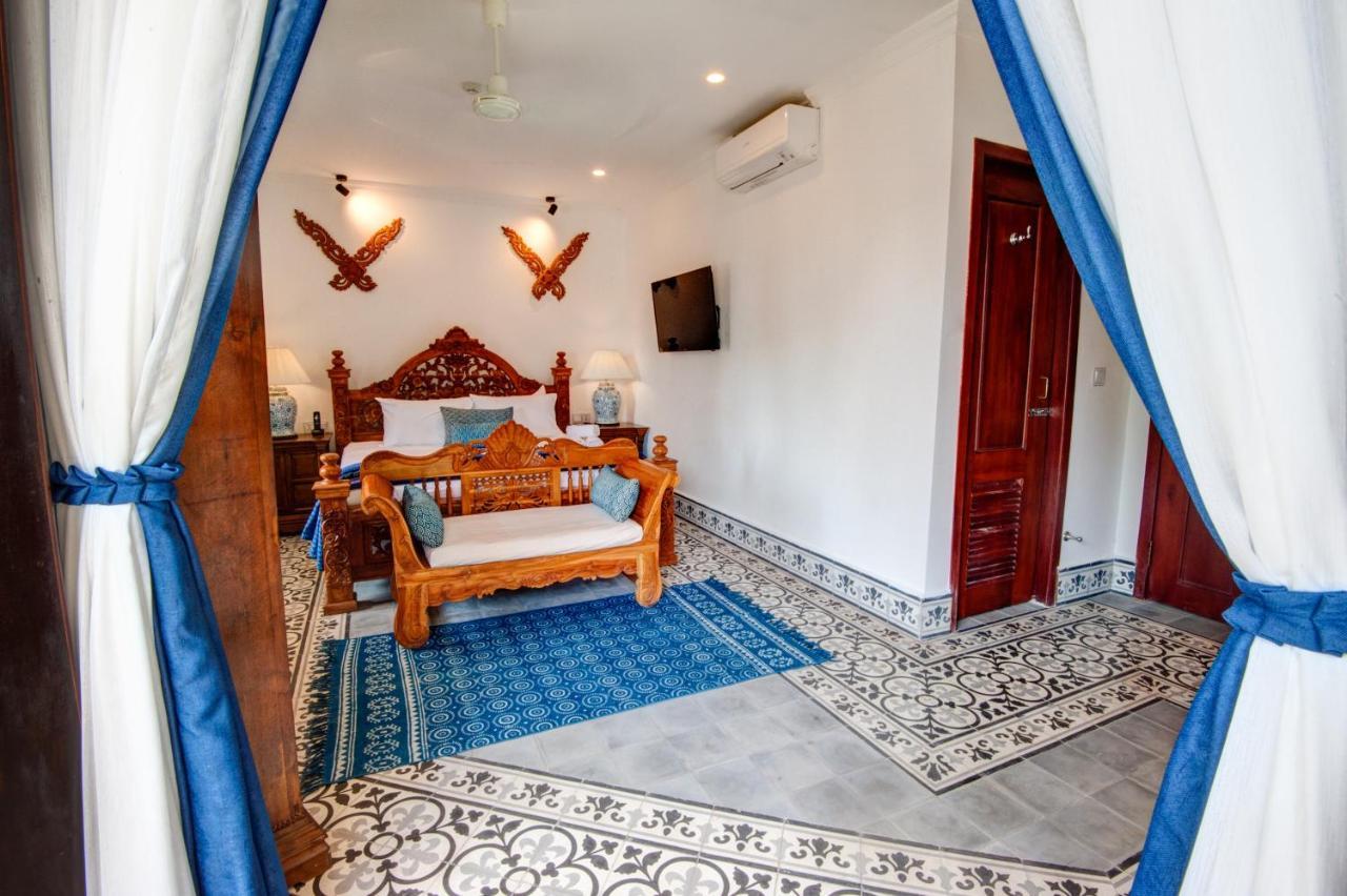 Khmer Surin Boutique Guesthouse Phnom Penh Exterior photo
